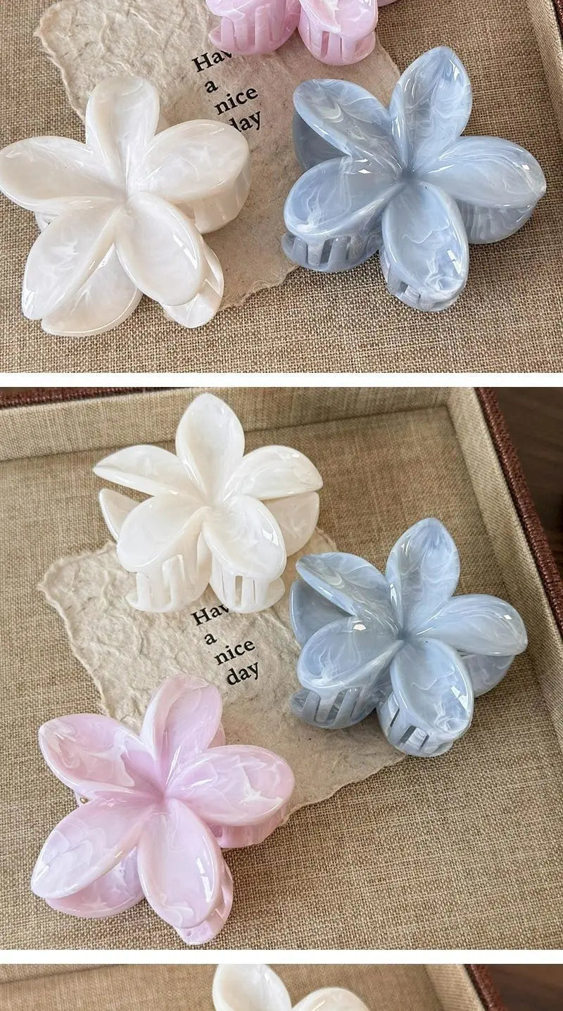 Women's Flower Hair Clips Sweet Cute Kawaii Fashionable Simple Versatile Hair Grabs Popular Egg Floral Hair Accessories Girls