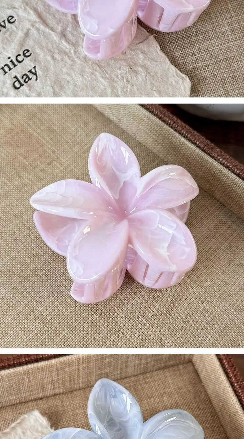 Women's Flower Hair Clips Sweet Cute Kawaii Fashionable Simple Versatile Hair Grabs Popular Egg Floral Hair Accessories Girls